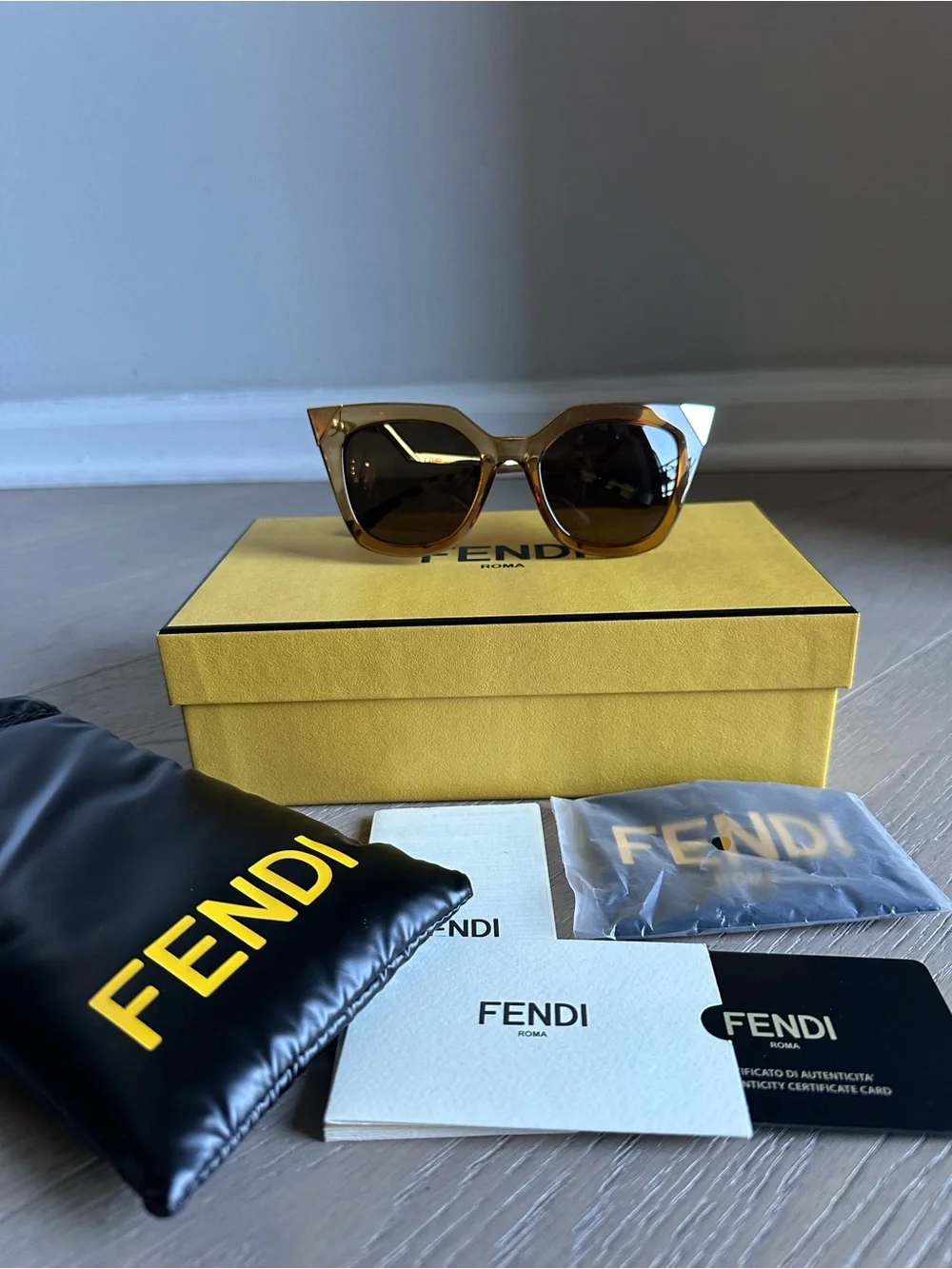 Fendi FF 0060/S Iridia Crystal Cat Eye Sunglasses Full Set Box Auth Card